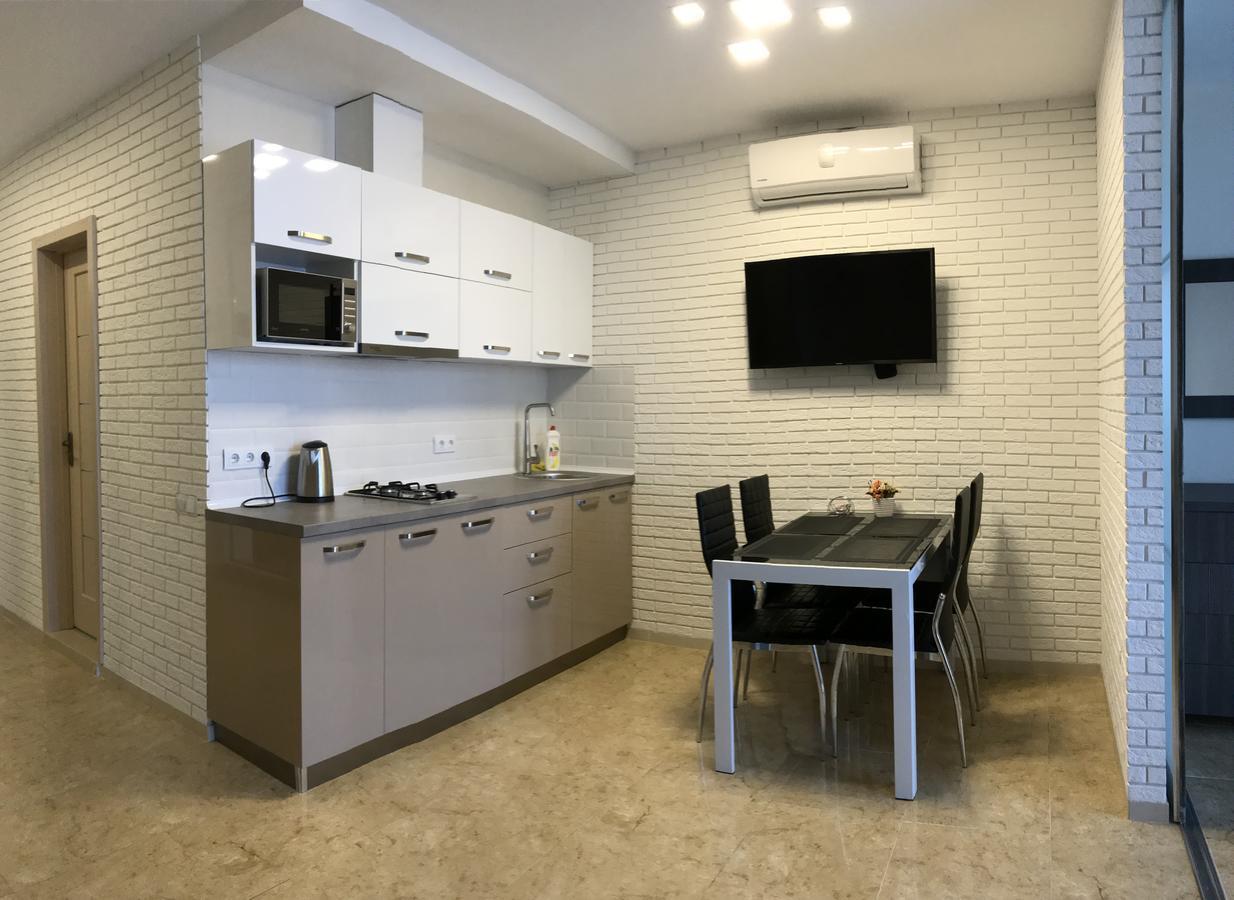 V&A Lux Apartments บาทูมิ ภายนอก รูปภาพ