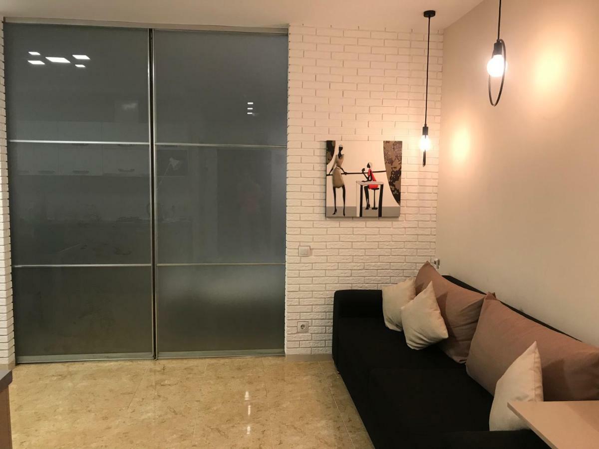 V&A Lux Apartments บาทูมิ ภายนอก รูปภาพ